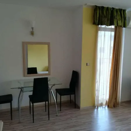 Dream Apartament * Slantschew brjag